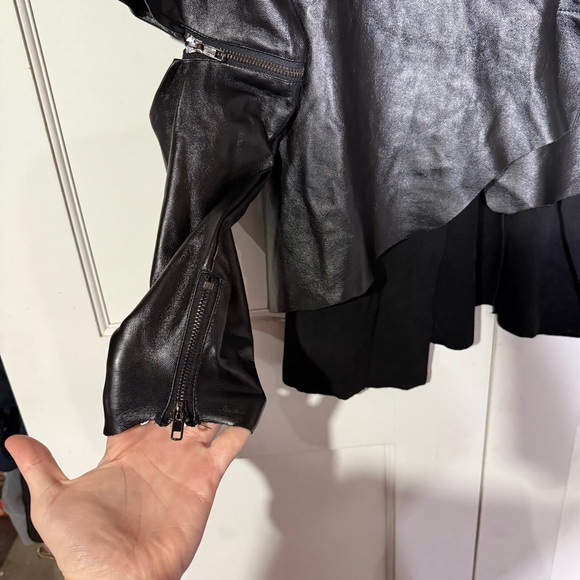 TOV Leather and Suede Jacket Removable Sleeves Lined Cutouts Black Size 38 / Sma - Picture 9 of 15